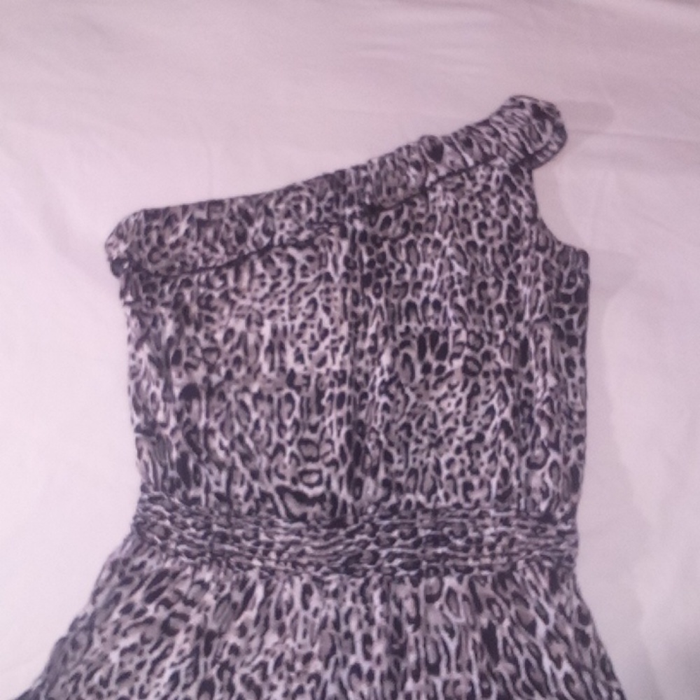 Women's -Heart Soul - Cheetah Print Romper. LARGE